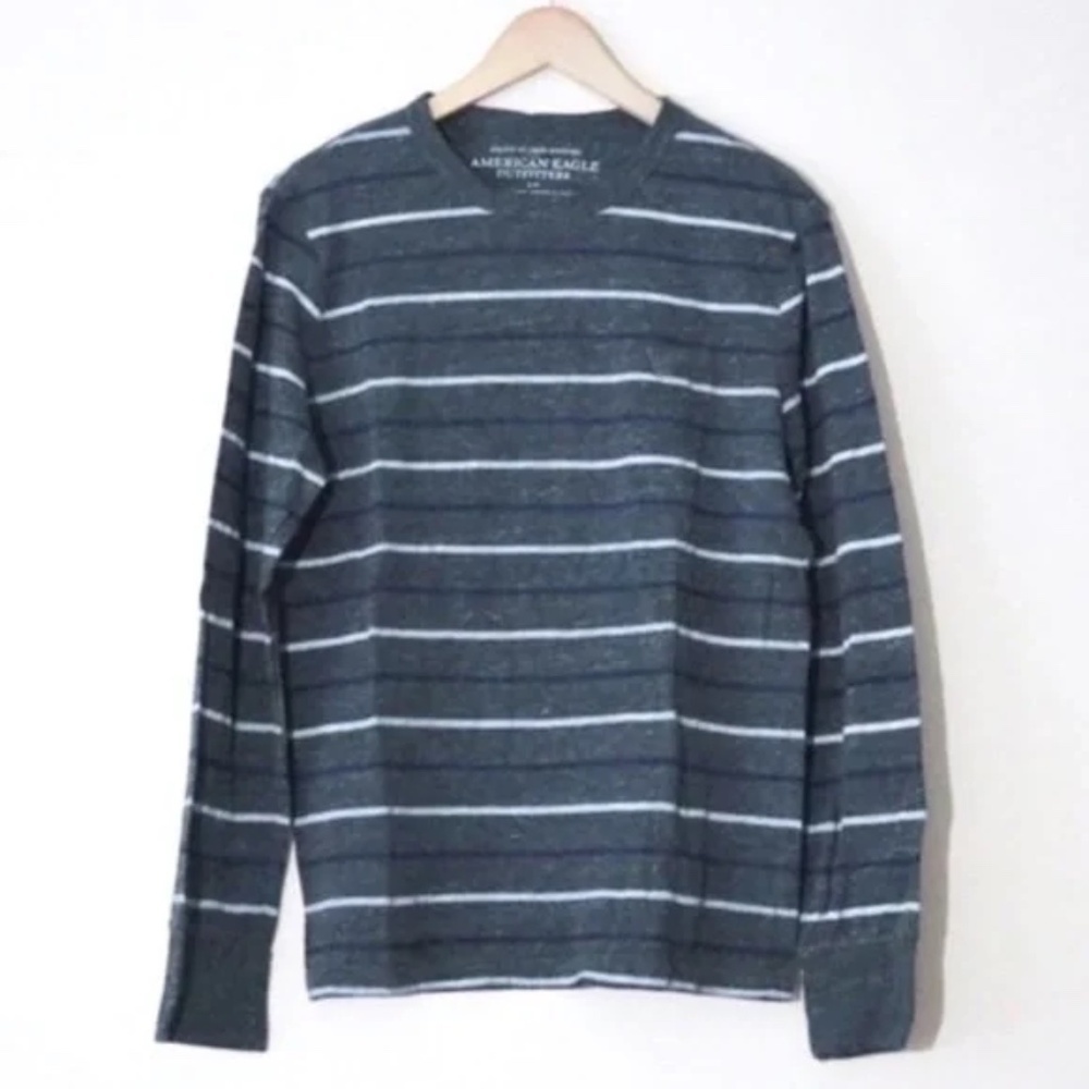 American Eagle Grey/Blue Striped Long Sleeve Shirt